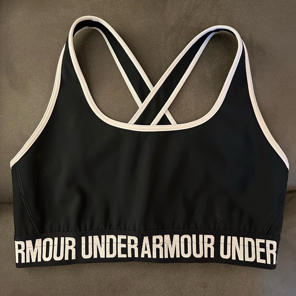 Black Crossback Under Armour Sports Bra
